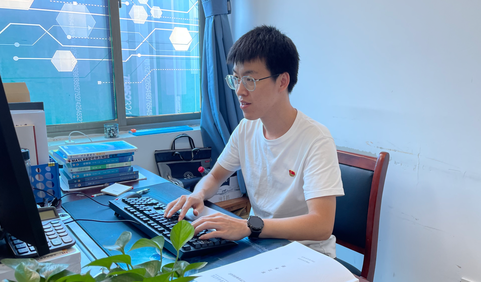 樊志鹏 讲师/工程师